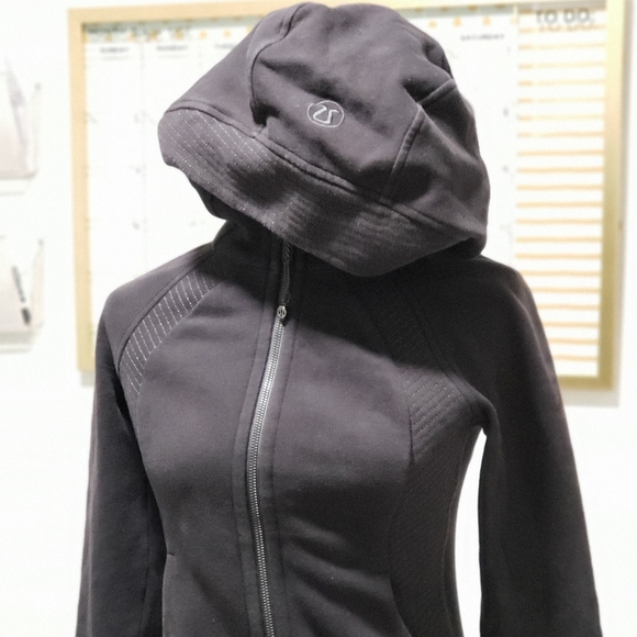 Lululemon Zip up Hoodie - Picture 2 of 3